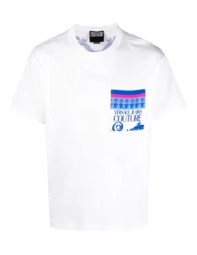 Camiseta blanca con bolsillo estampado Baroque