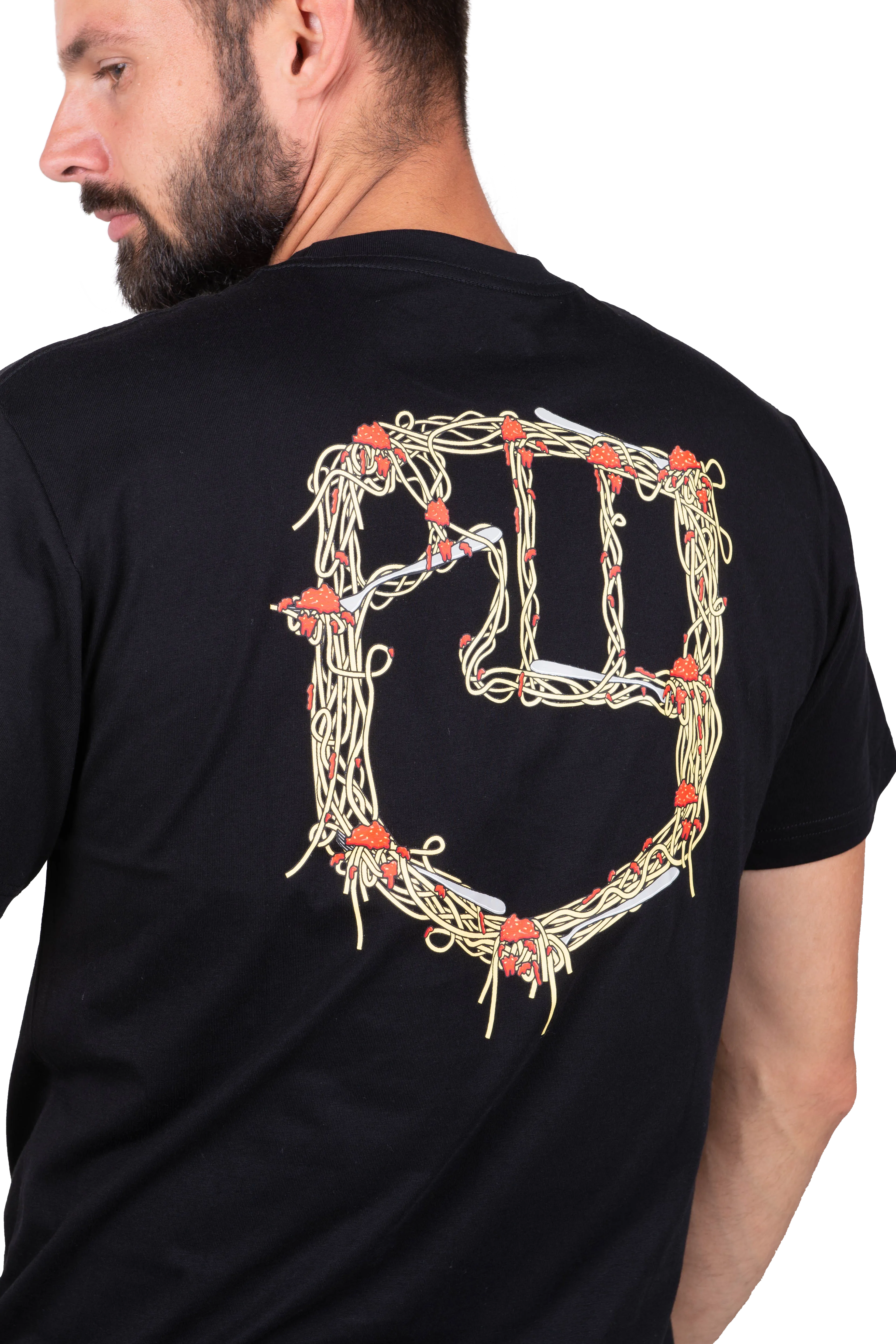 Camiseta Fist Spaghetti Wednesday Negra